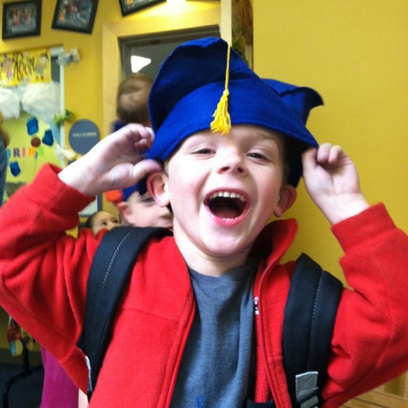 577450_10201027036058531_1910427767_n