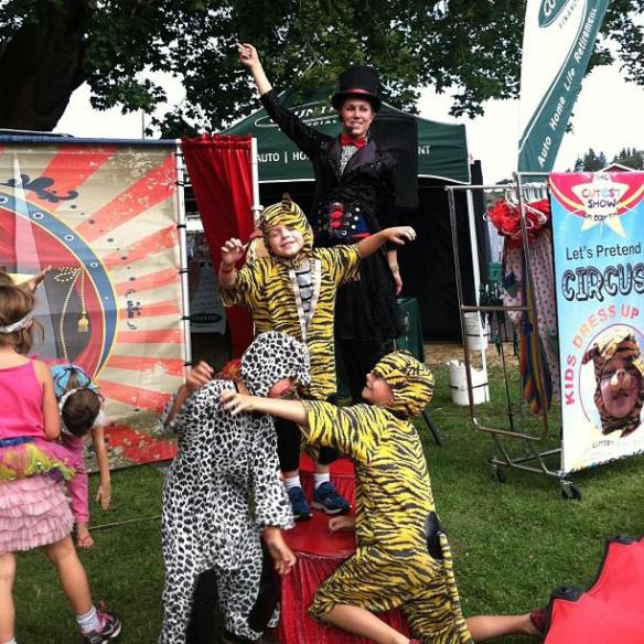 1175329_10201843519990119_1902411342_n