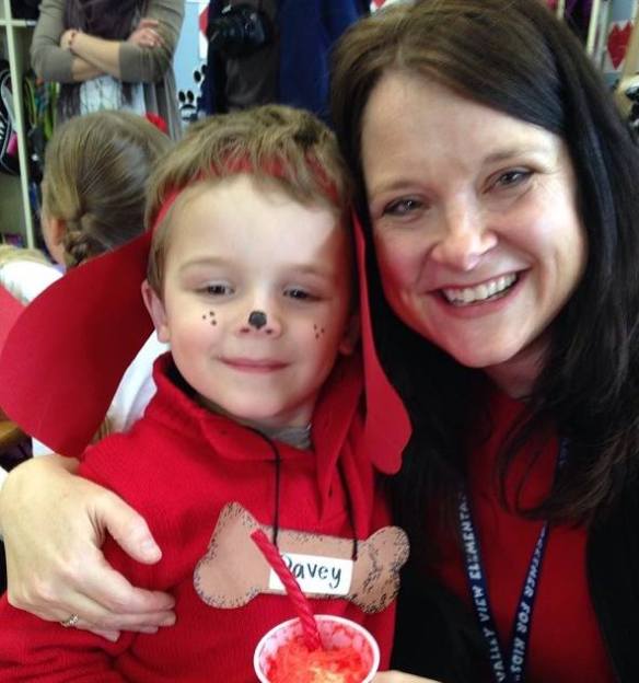 923126_10203144503393891_46987906_n